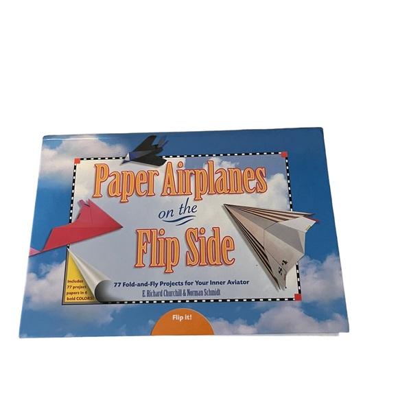 Paper Airplanes on the Flip Side 77 Fold and Fly Book New - Picture 9 of 9